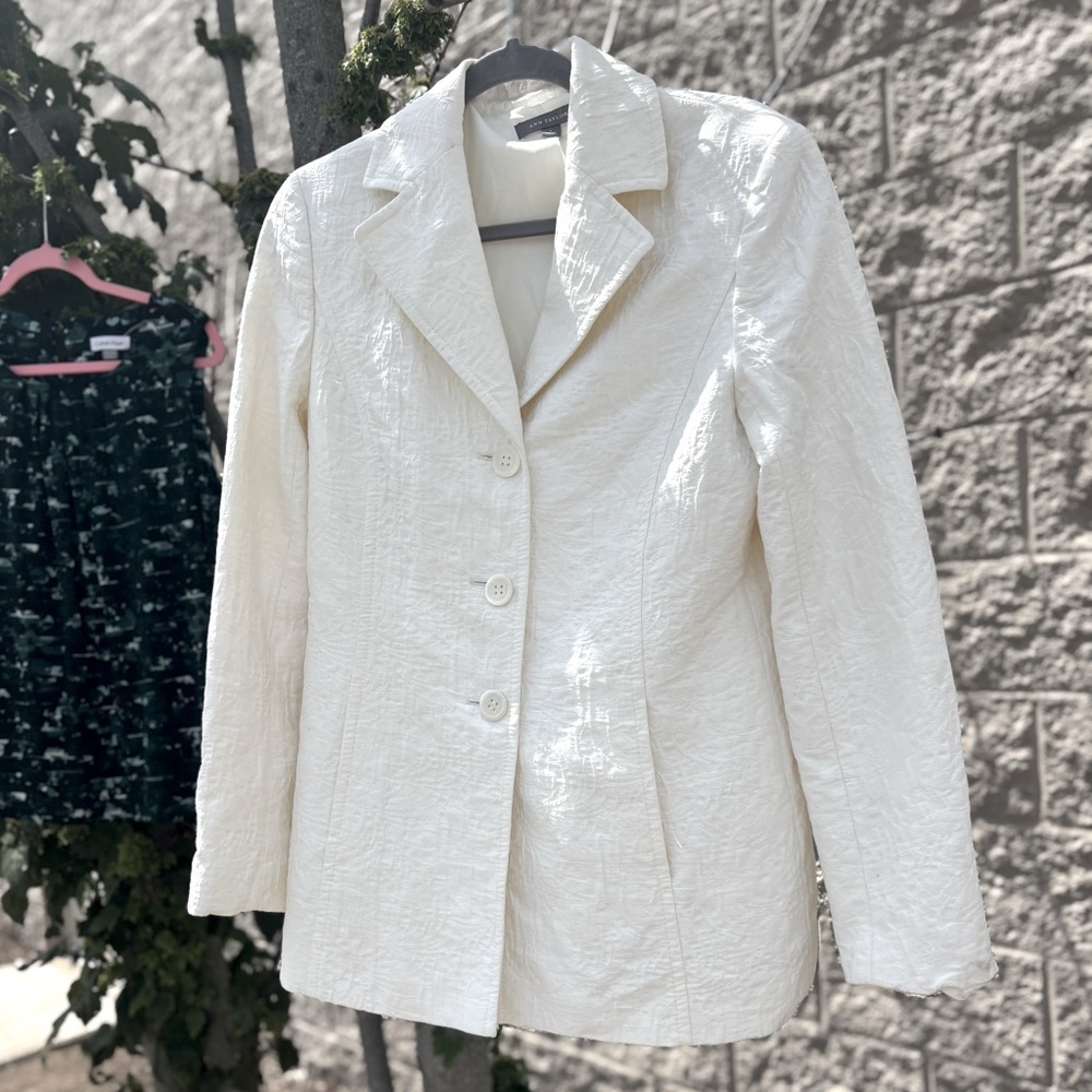 Ann Taylor Elegant White Women's Blazer 6